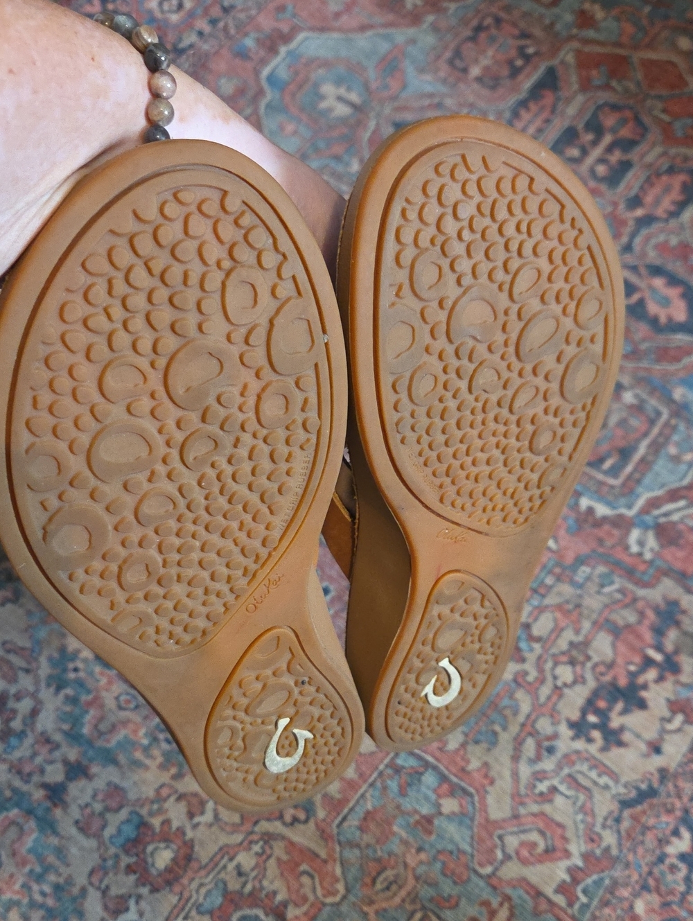 Olukai Women's Kaekae Flip Flop Size 9 - Picture 4 of 6